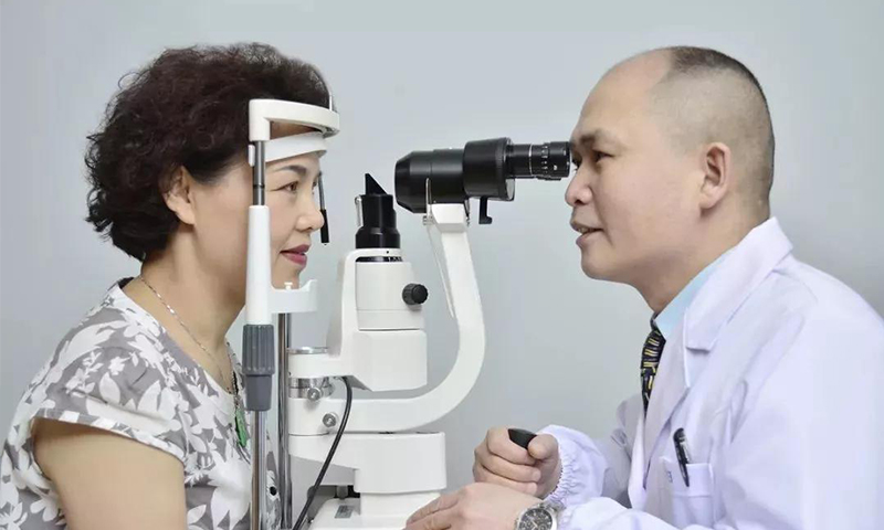 選購老花鏡為什么要先行驗光？
