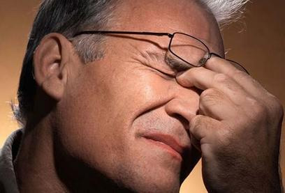 漸進(jìn)多焦老花鏡眼鏡好不好，解決老花近視請佩戴多焦老花鏡
